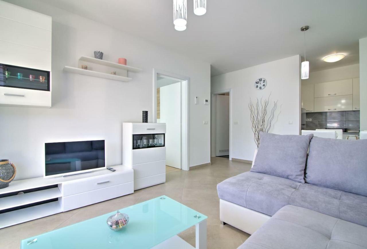 Apartment Waves-Villa Sunce Senj  Luaran gambar